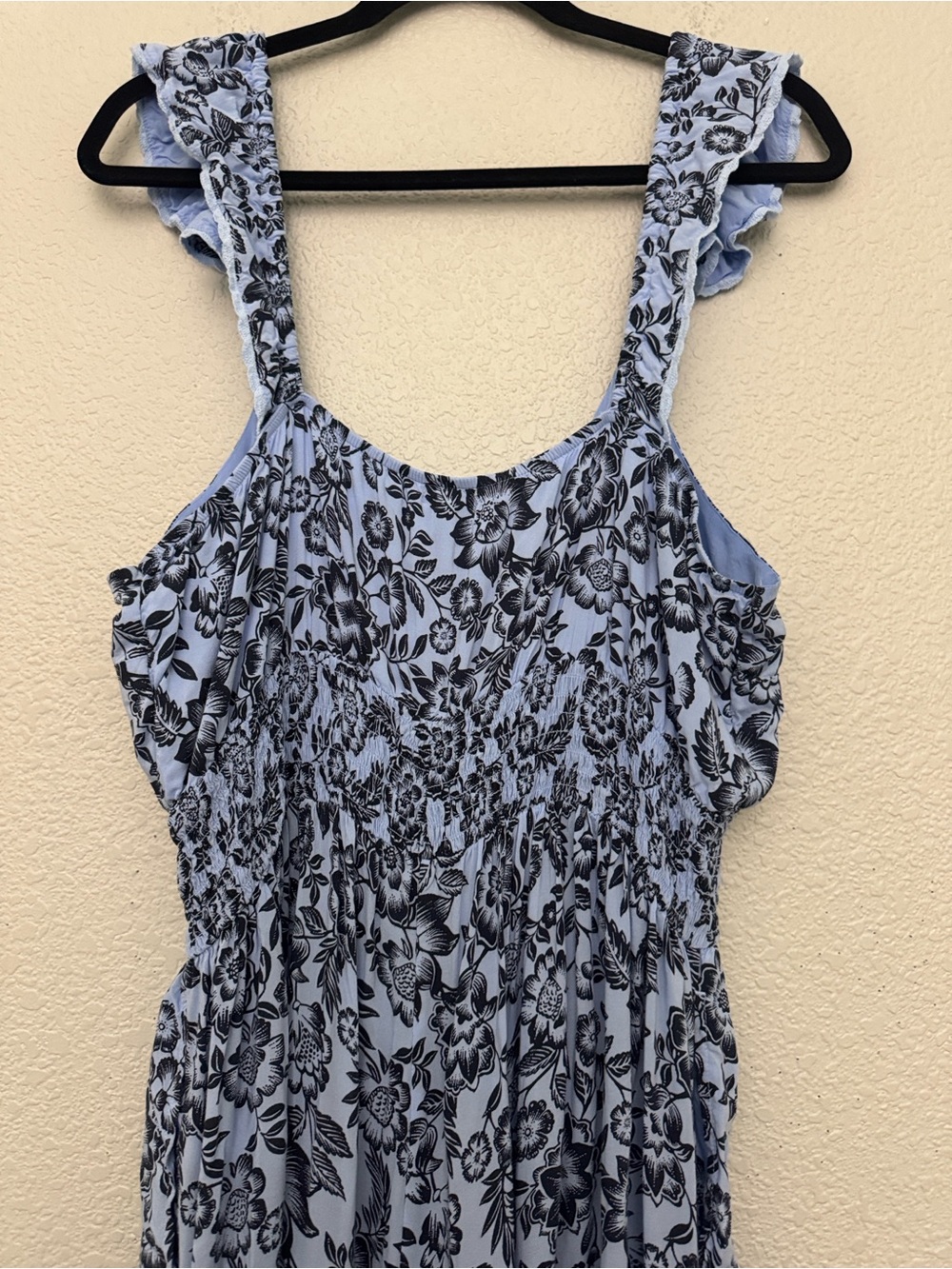 Aerie Blue Floral Smocked Wide Leg Jumpsuit Flowy Boho Pockets Size XL - Picture 10 of 15